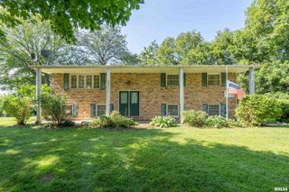 226 LONGVIEW Court, Geneseo, IL 61254