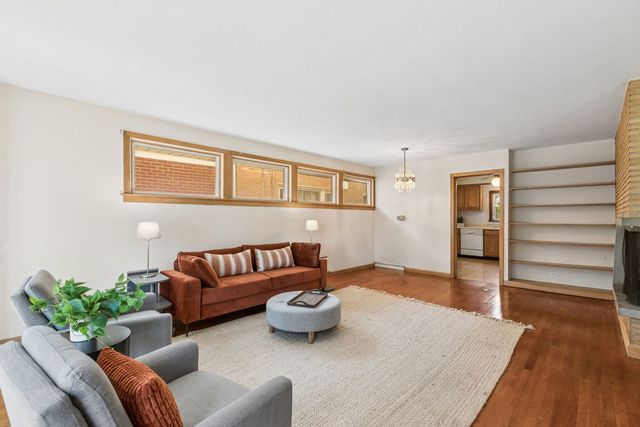 7920 Kenneth Avenue, Skokie, IL 60076