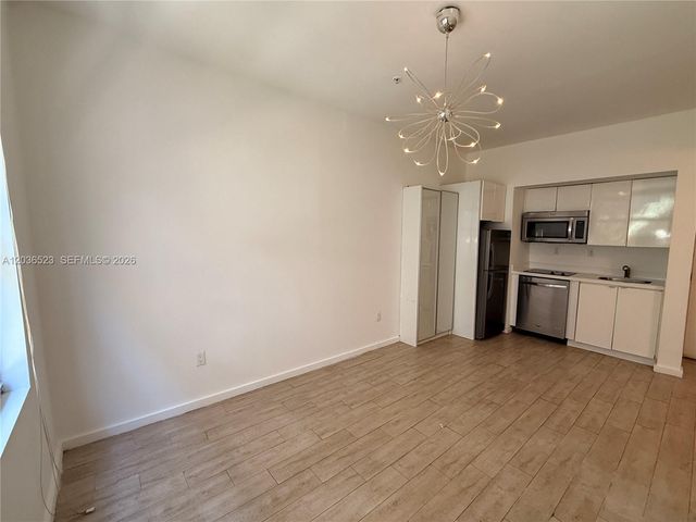 1611 Meridian Avenue 202, Miami Beach, FL 33139