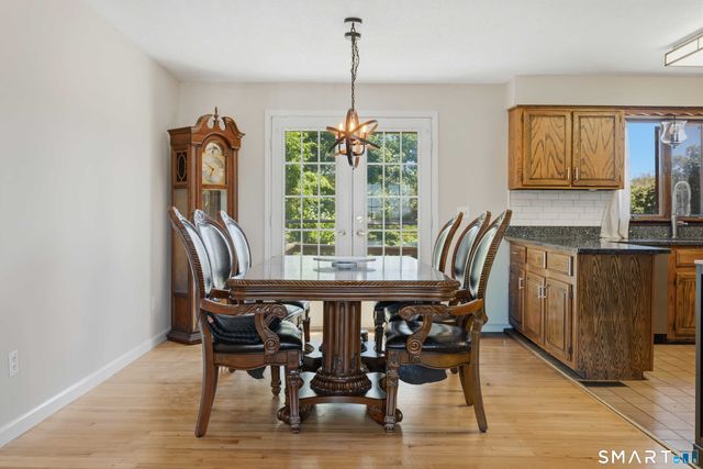 699 Selbys Pond Road, Stratford, CT 06615