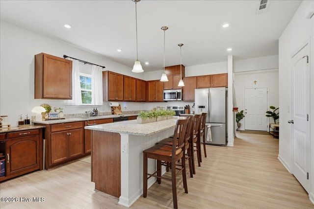 5775 Huntington Park Drive, La Grange, NC 28551