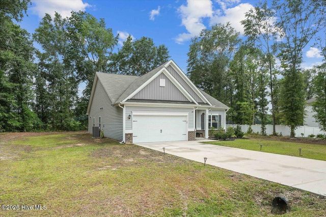 5775 Huntington Park Drive, La Grange, NC 28551