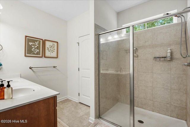 5775 Huntington Park Drive, La Grange, NC 28551
