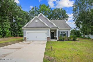 5775 Huntington Park Drive, La Grange, NC 28551