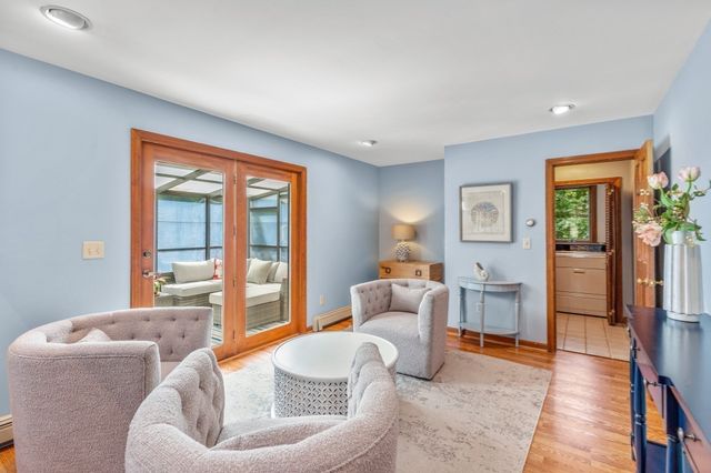 21 Club House Drive, Bourne, MA 02559