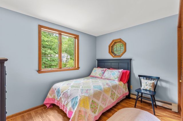 21 Club House Drive, Bourne, MA 02559
