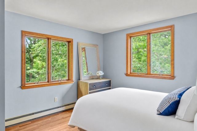 21 Club House Drive, Bourne, MA 02559