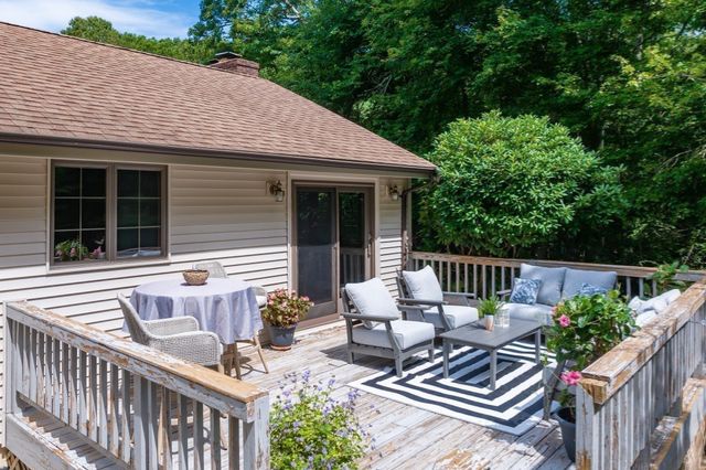 21 Club House Drive, Bourne, MA 02559