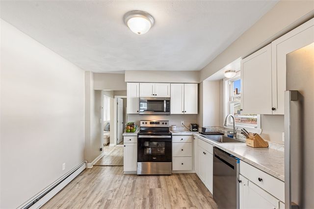 435 Broadway, East Providence, RI 02914