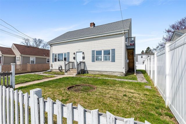 435 Broadway, East Providence, RI 02914