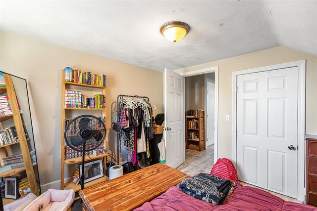 435 Broadway, East Providence, RI 02914