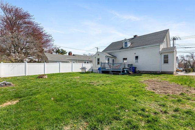 435 Broadway, East Providence, RI 02914