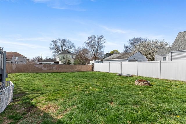 435 Broadway, East Providence, RI 02914