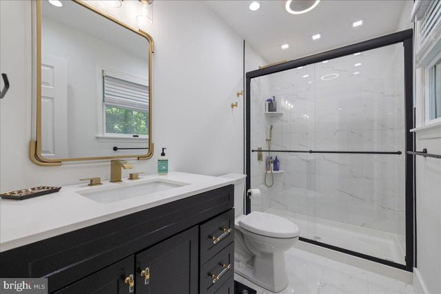 598 CONSTITUTIONAL DR, Warminster, PA 18974