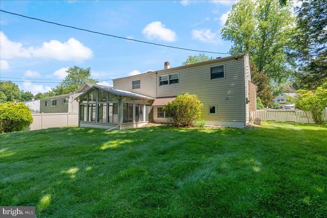 598 CONSTITUTIONAL DR, Warminster, PA 18974