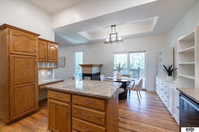 230 E View Drive, Council Bluffs, IA 51503