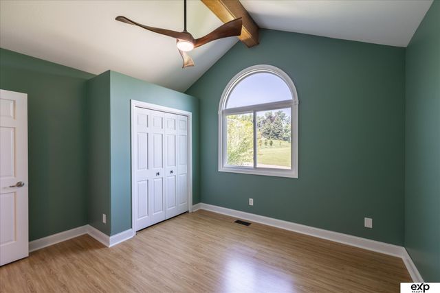 230 E View Drive, Council Bluffs, IA 51503