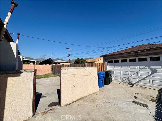 538 N Virginia Avenue, Azusa, CA 91702
