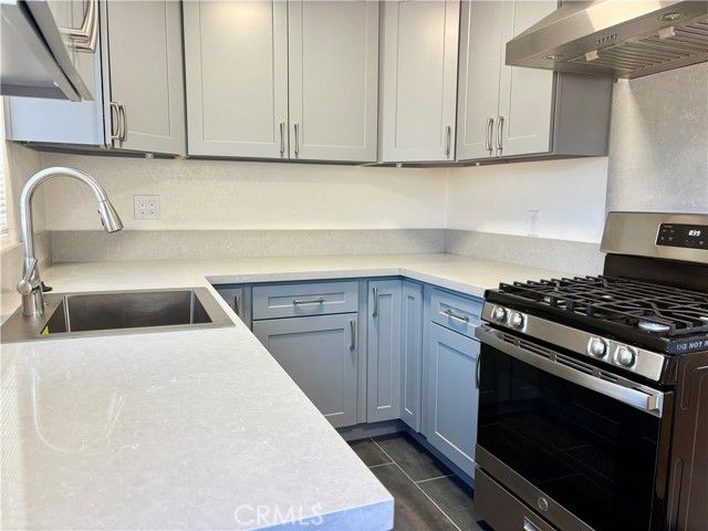 538 N Virginia Avenue, Azusa, CA 91702