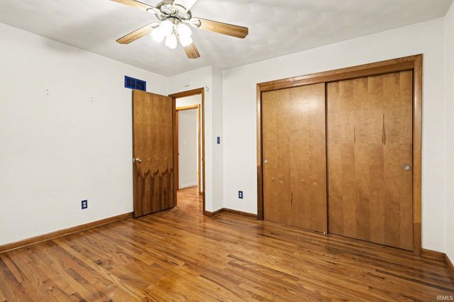 51815 Bittersweet Road, Granger, IN 46530