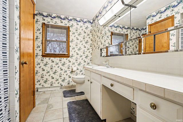 51815 Bittersweet Road, Granger, IN 46530