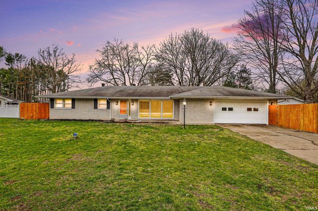 51815 Bittersweet Road, Granger, IN 46530