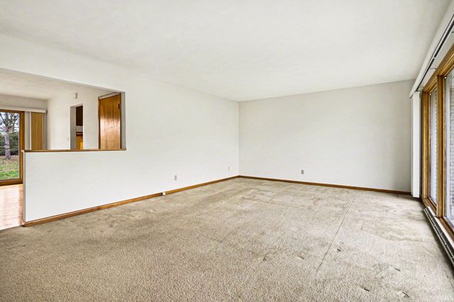 51815 Bittersweet Road, Granger, IN 46530