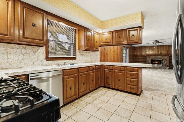 51815 Bittersweet Road, Granger, IN 46530