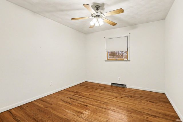 51815 Bittersweet Road, Granger, IN 46530