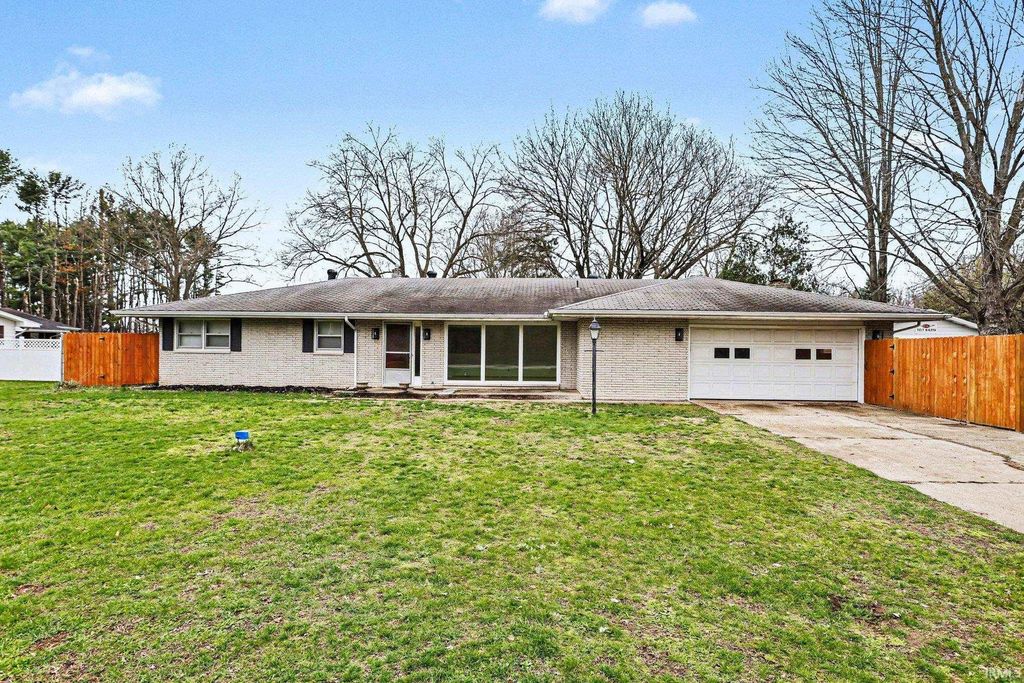 51815 Bittersweet Road, Granger, IN 46530