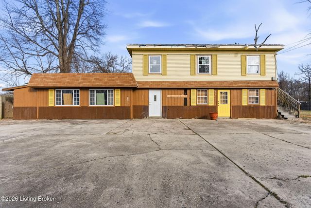 5533 Bruce Ave, Louisville, KY 40214