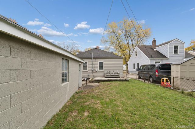 17421 Five Points Street, Redford Charter Township, MI 48240