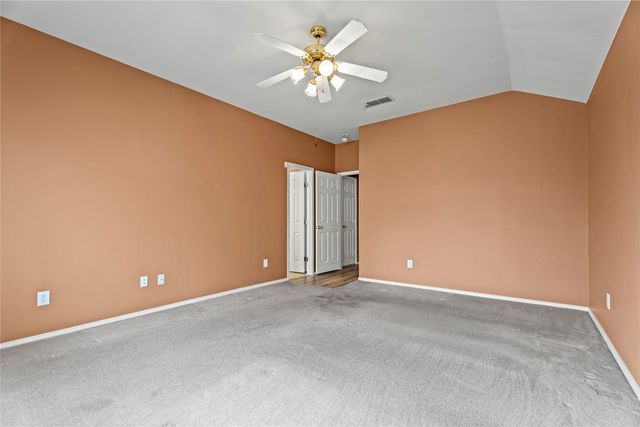 1029 Hidden Lake Drive, Burleson, TX 76028