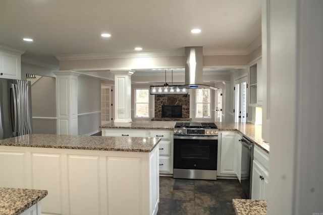 12 Hill Creek Circle, Searcy, AR 72143