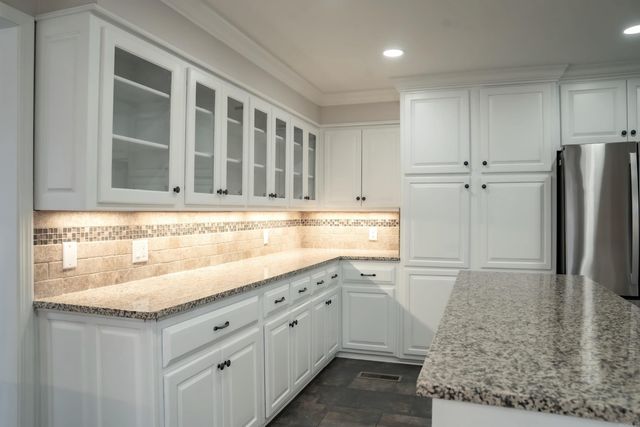 12 Hill Creek Circle, Searcy, AR 72143