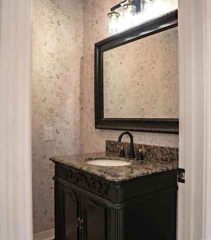 12 Hill Creek Circle, Searcy, AR 72143