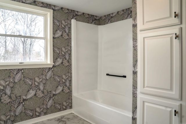 12 Hill Creek Circle, Searcy, AR 72143