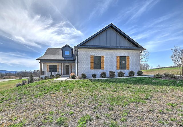 294 River Pointe Drive, Greeneville, TN 37743