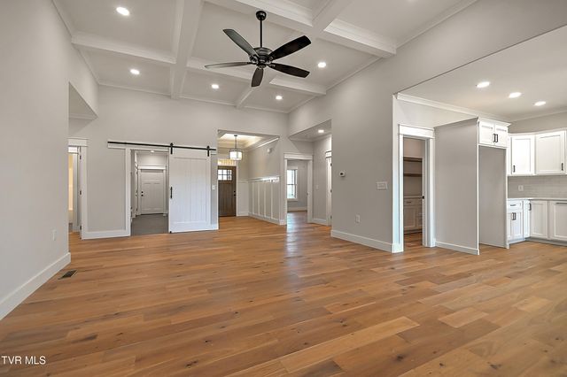 294 River Pointe Drive, Greeneville, TN 37743