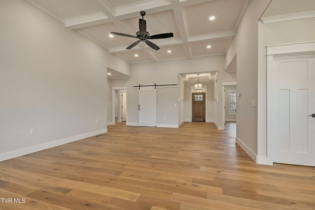 294 River Pointe Drive, Greeneville, TN 37743