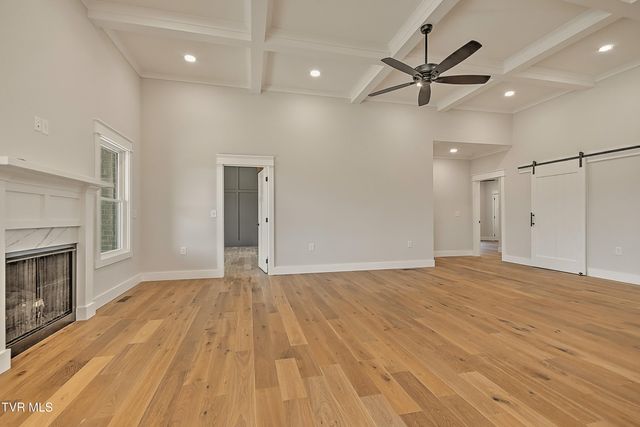 294 River Pointe Drive, Greeneville, TN 37743