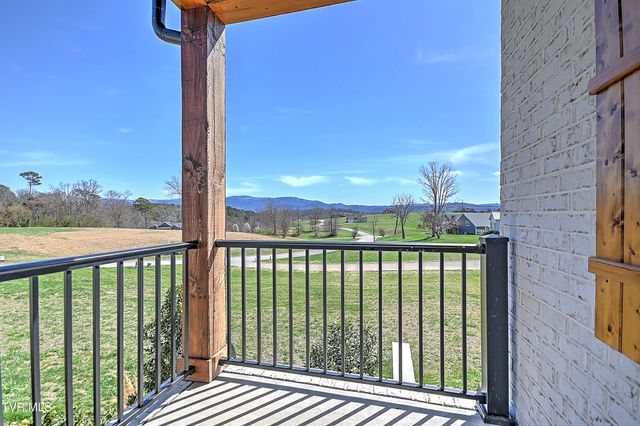 294 River Pointe Drive, Greeneville, TN 37743
