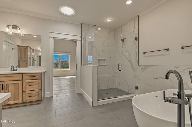 294 River Pointe Drive, Greeneville, TN 37743