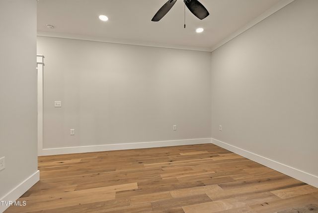 294 River Pointe Drive, Greeneville, TN 37743