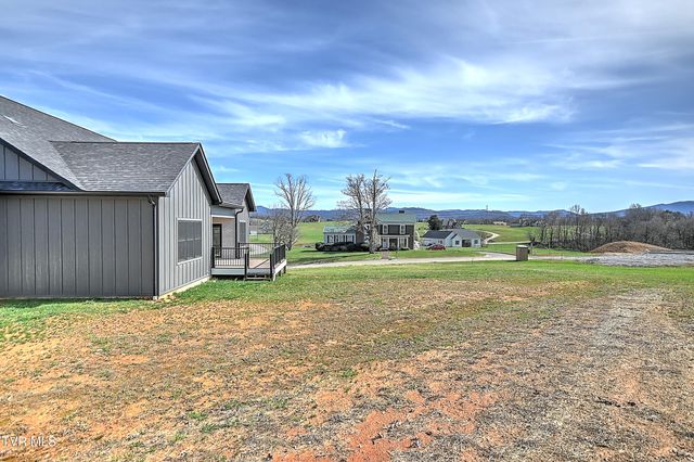 294 River Pointe Drive, Greeneville, TN 37743