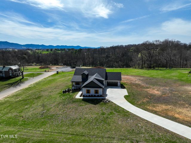 294 River Pointe Drive, Greeneville, TN 37743