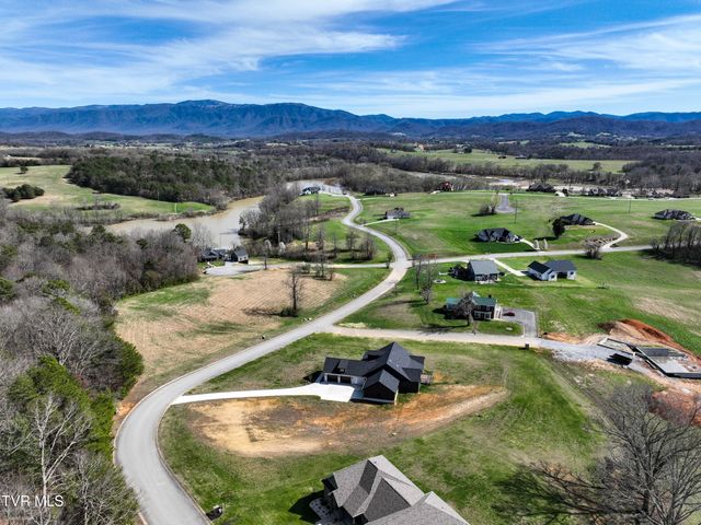 294 River Pointe Drive, Greeneville, TN 37743