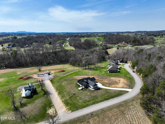 294 River Pointe Drive, Greeneville, TN 37743