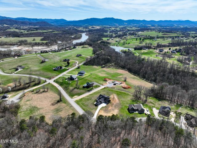 294 River Pointe Drive, Greeneville, TN 37743