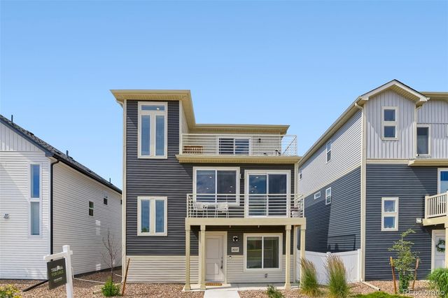 18057 E 51st Avenue, Denver, CO 80249